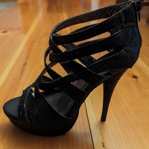 Forever 21 sparkly platform sandal 8.5